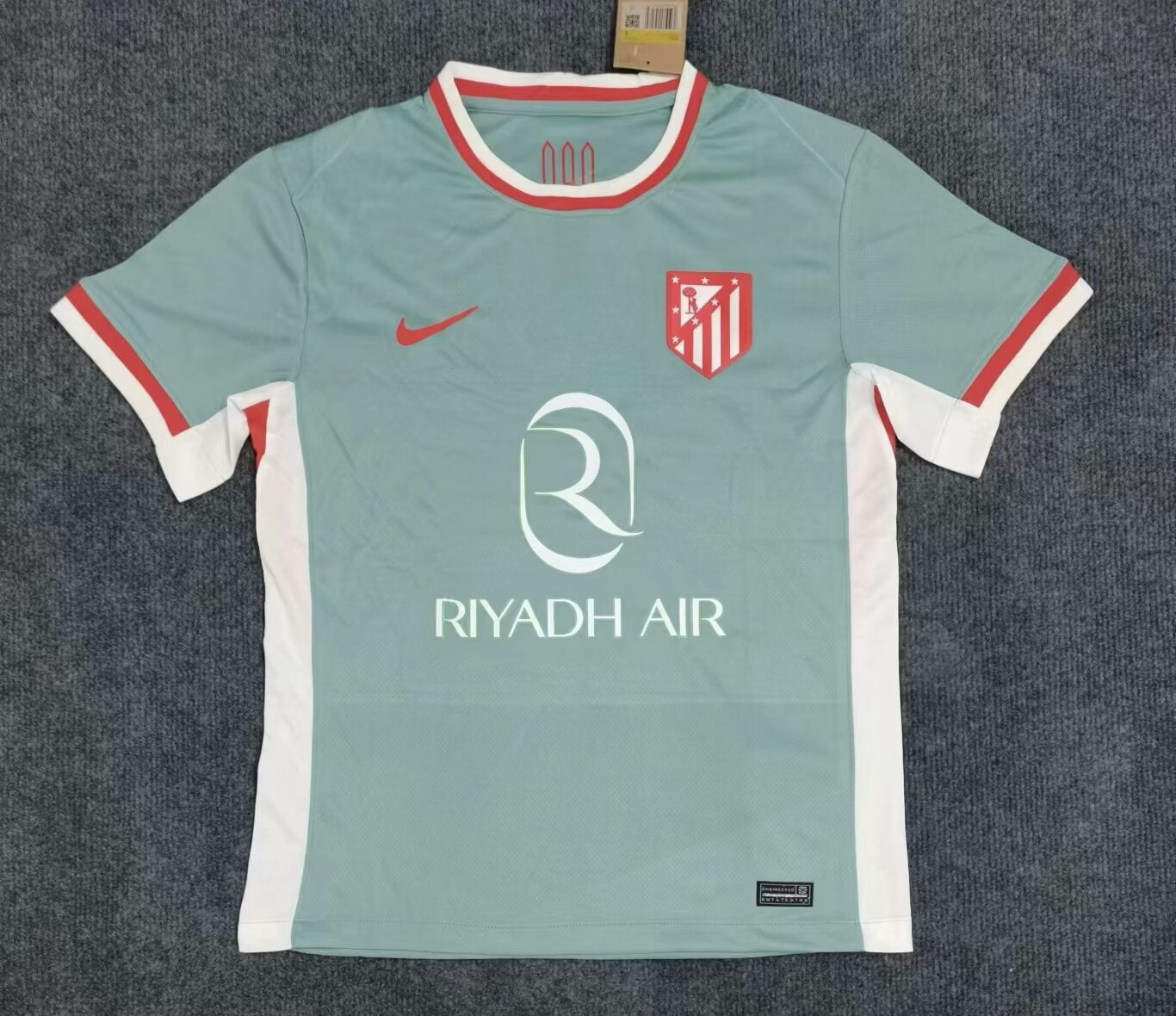 Atletico Madrid 2024/25 Away Shirt