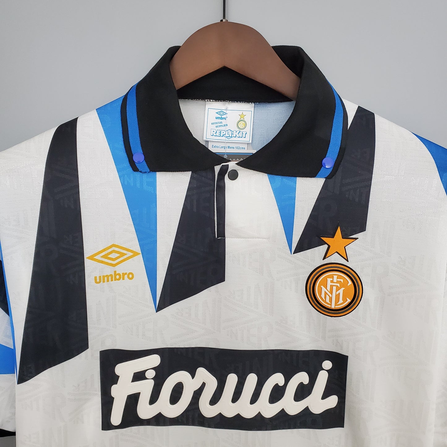 Inter Milan 1991/93 Away Shirt