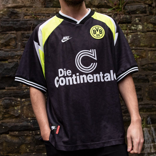 Borussia Dortmund 1995/96 Away Shirt